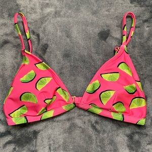 Like-new Bikini bathing suit top - women’s
